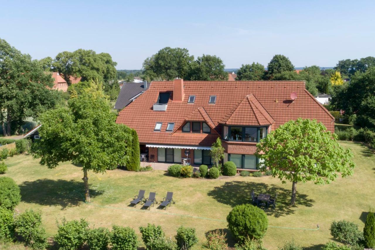 Pension Heuer Brietlingen Bagian luar foto